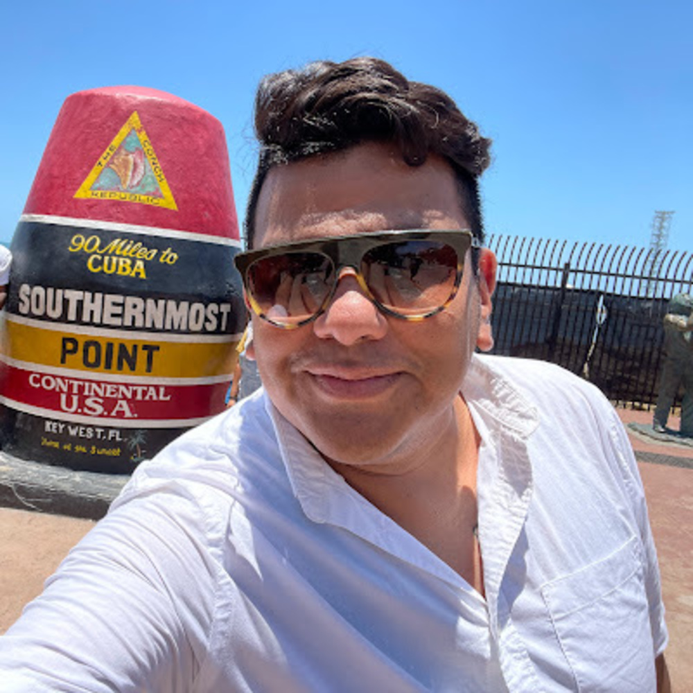 Meet your Posher, Cristhian